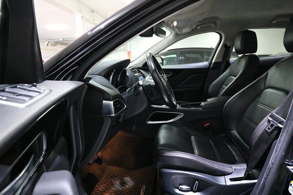 Jaguar F-Pace 2019 - miniatyr 6