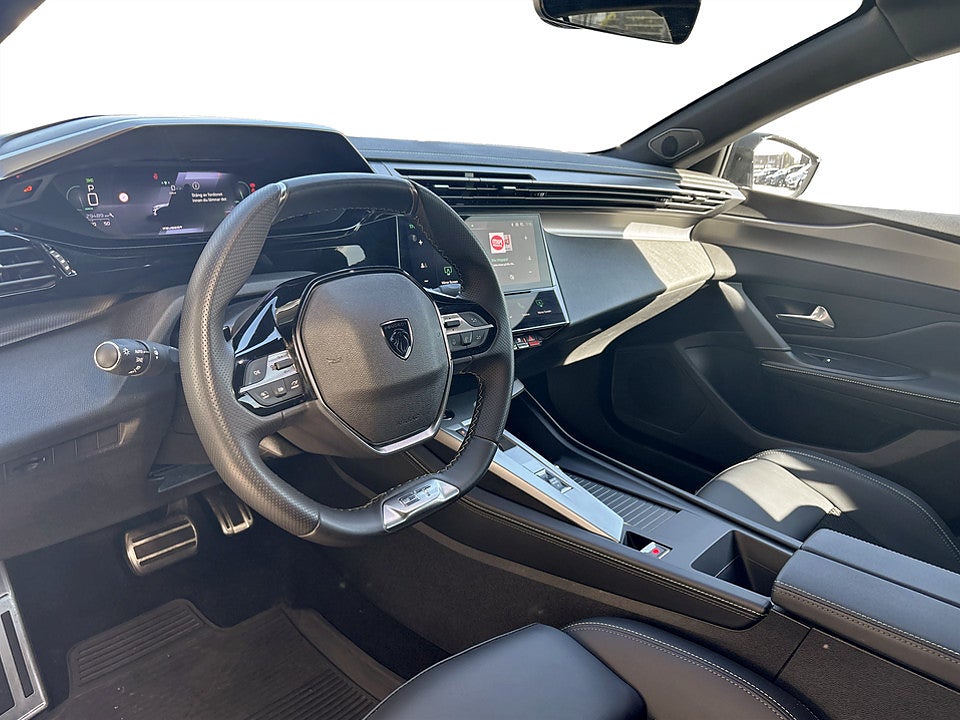Bild på Peugeot 408 GT 1.2 PT 130hk Aut B-KAMERA KUPEFLÄKT EL-BAKLUCKA
