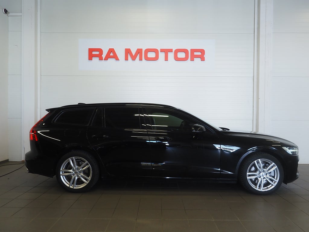 Volvo V60 T8 Twin Engine AWD Geartronic R-Design 392hk | VOC | 2020