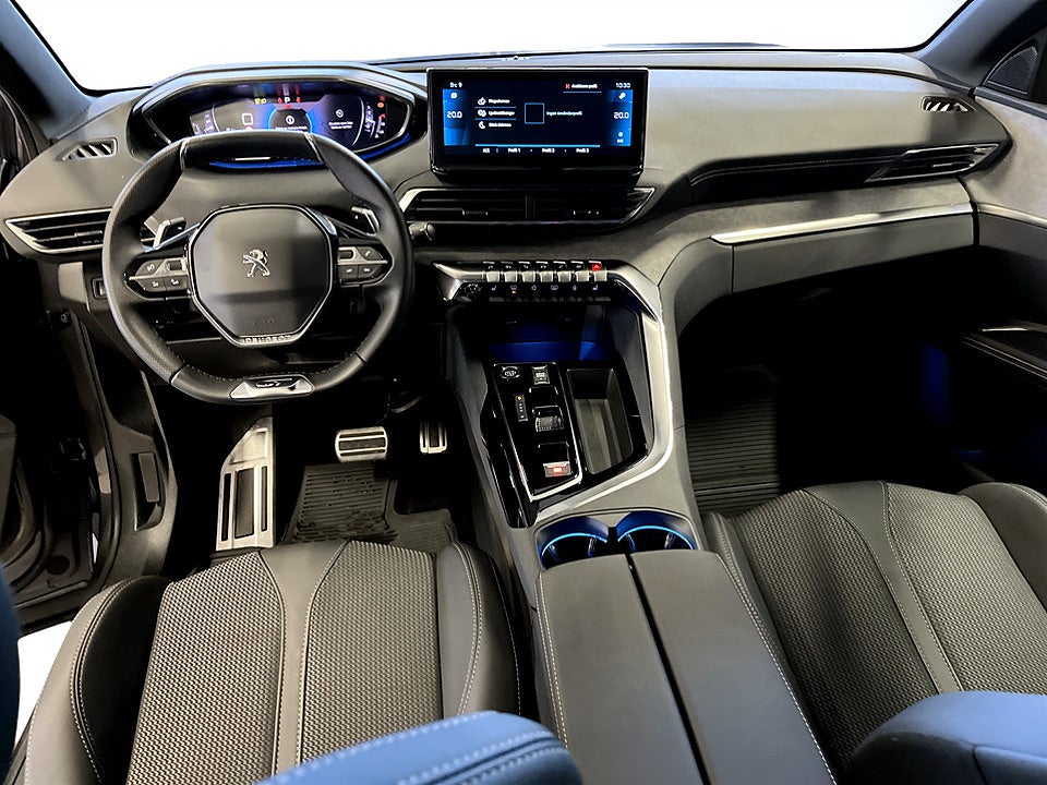 Bild på Peugeot 5008 GT 1.2 PT 130hk Aut 7-SITS B-KAMERA