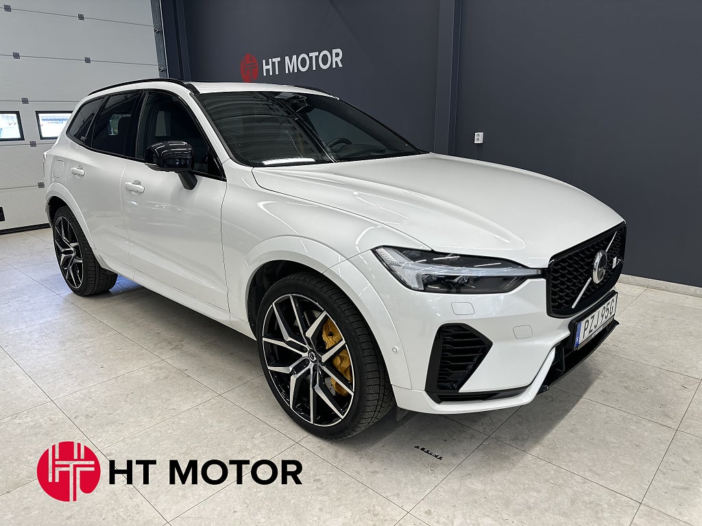 Volvo XC60 Recharge T8 Polestar Engineered/360/DRAG/NAV/PANO/B&W