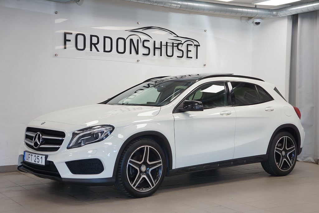 Mercedes-Benz GLA 200 7G-DCT AMG-LINE | DRAGKROK | VÄRMARE | PANORAMA