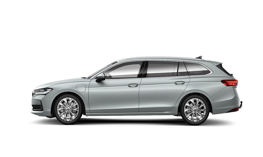 Skoda Superb iV Combi iV 204hk Selection Explore Edition