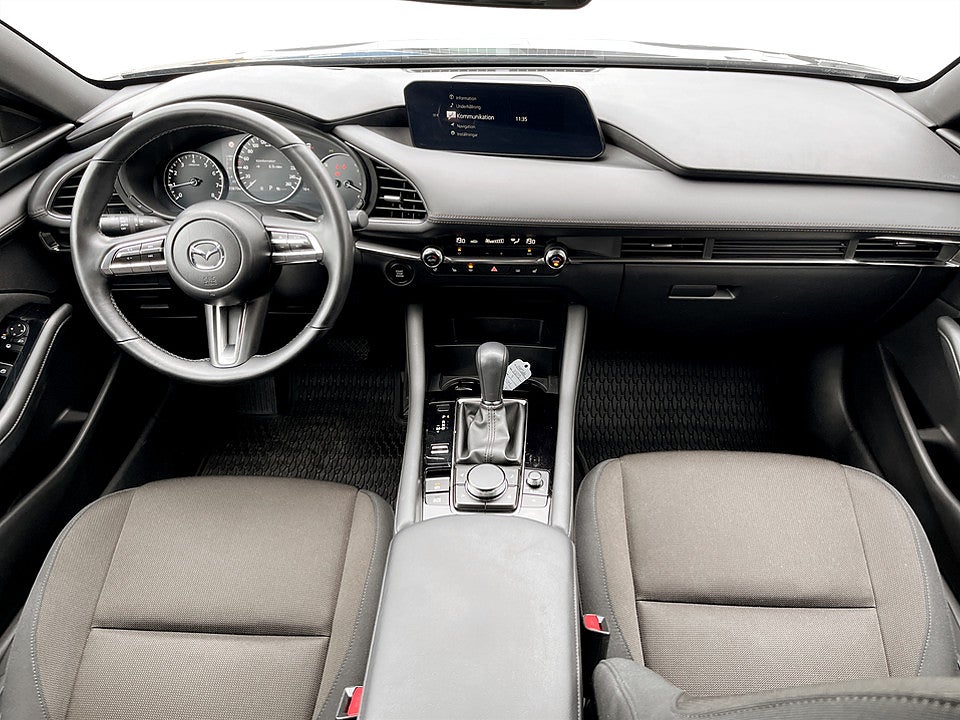 Bild på Mazda 3 Sky 2.0 SKYACTIV-G M 150hk Aut B-KAMERA CARPLAY