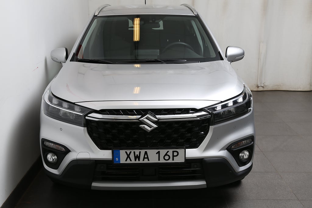 Suzuki S-Cross Hybrid AllGrip AWD Kamera P-sensorer 2023