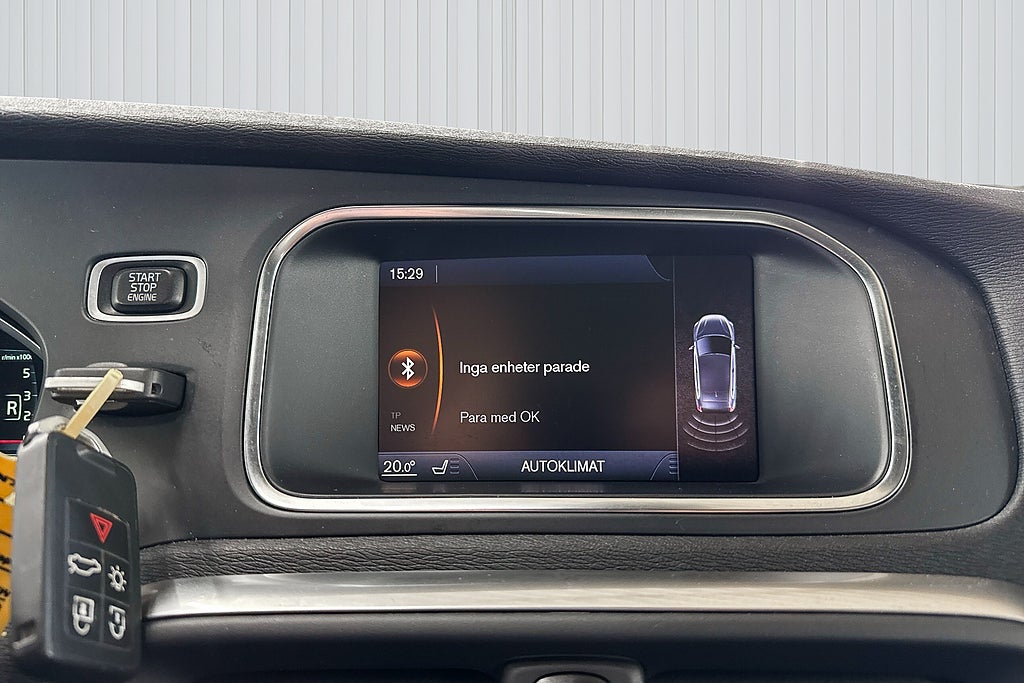 Volvo V40 2014
