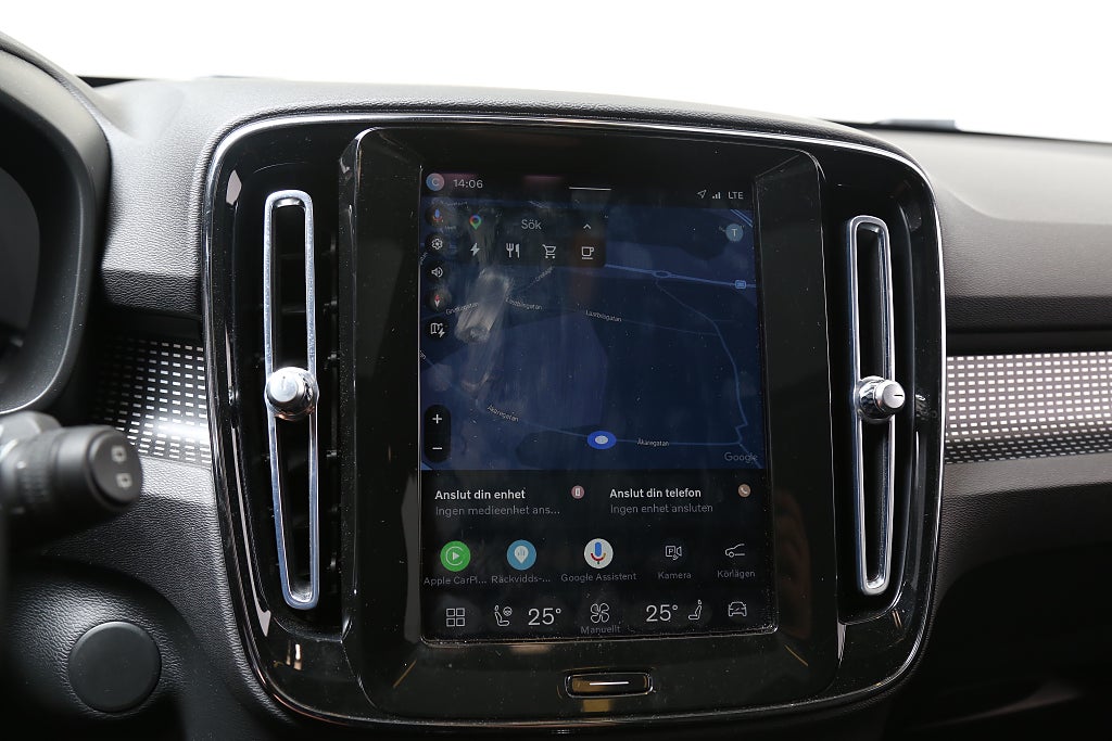 Volvo XC40 Recharge Twin Pro P8 AWD 360° H/K Pano Skinn 20" Drag 2022