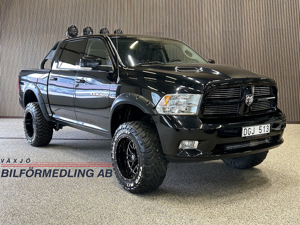 RAM 1500 Crew Cab 5.7 V8 HEMI 4x4