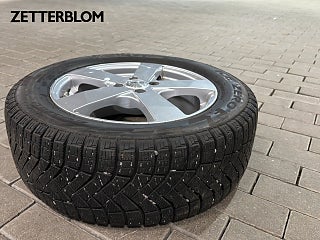 SUV Renault Captur 18 av 18