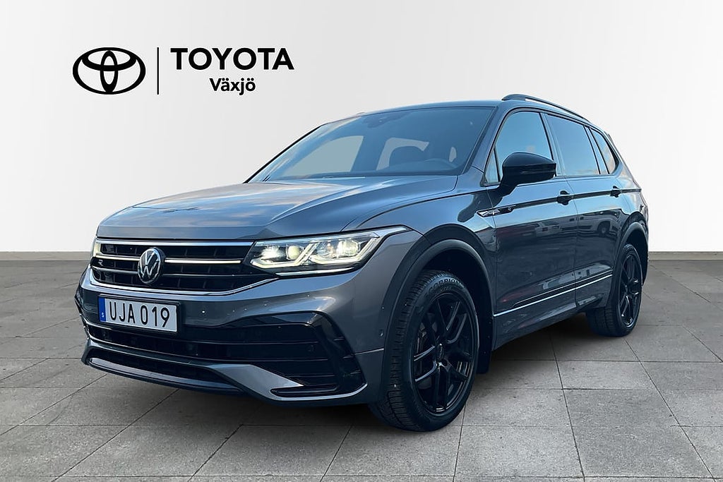 Volkswagen Tiguan Allspace 7-sätes R-line 2.0 7-sits Drag V-hjul H/K