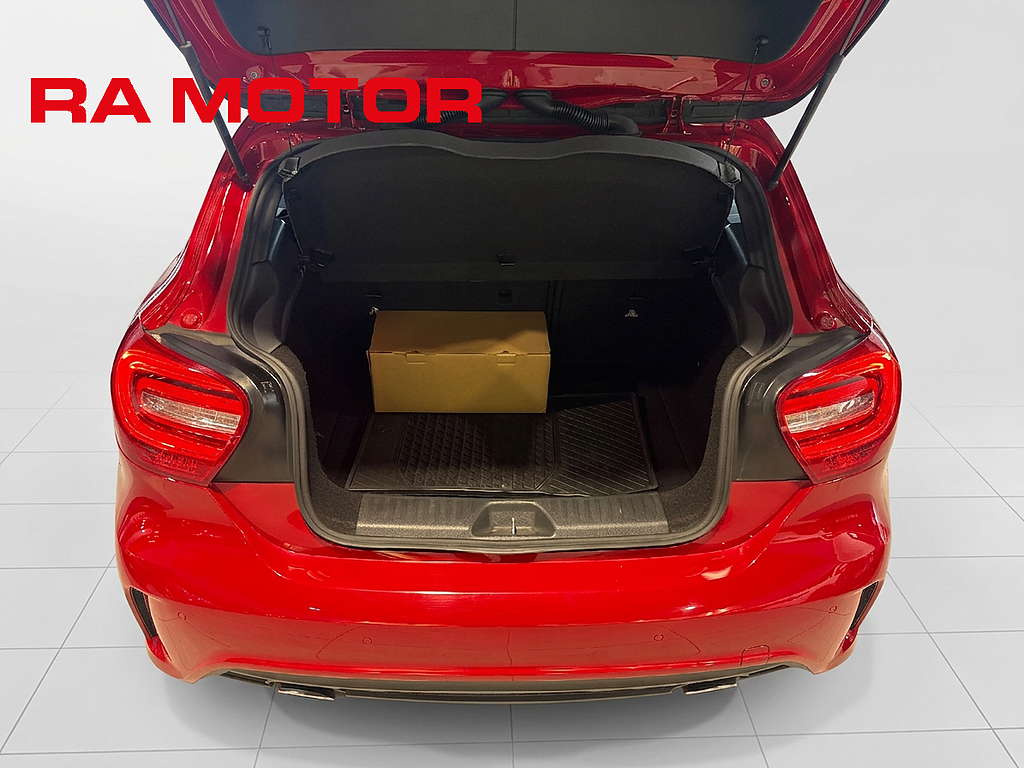 Mercedes-Benz A 180 122hk AMG | Backkamera | P-Sensorer | 2015