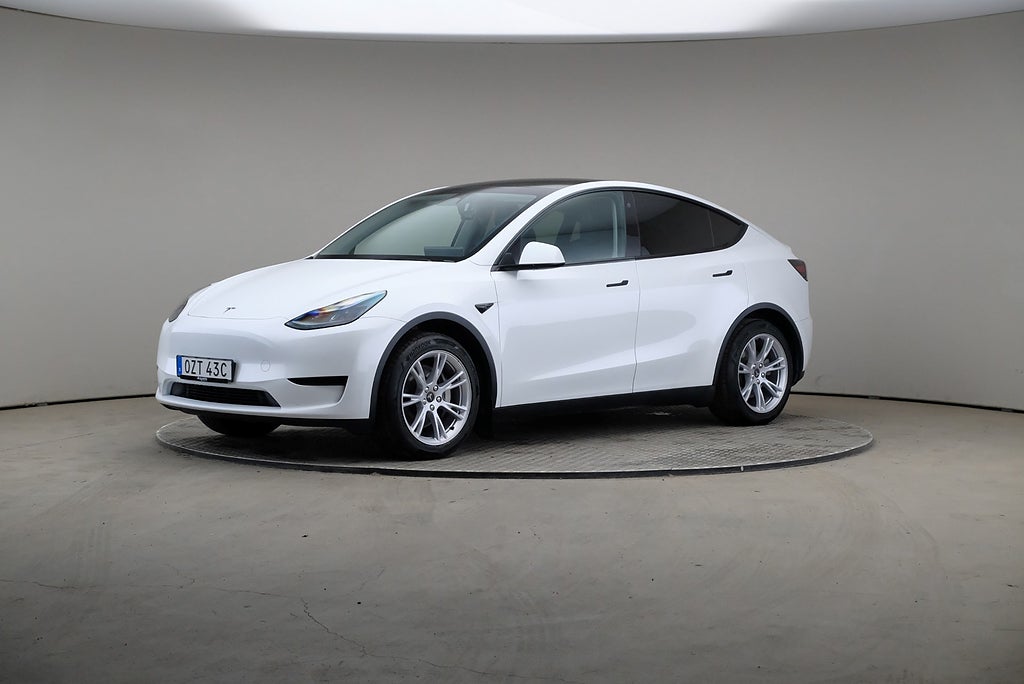 Tesla Model Y Standard Range 299hk RWD Läder