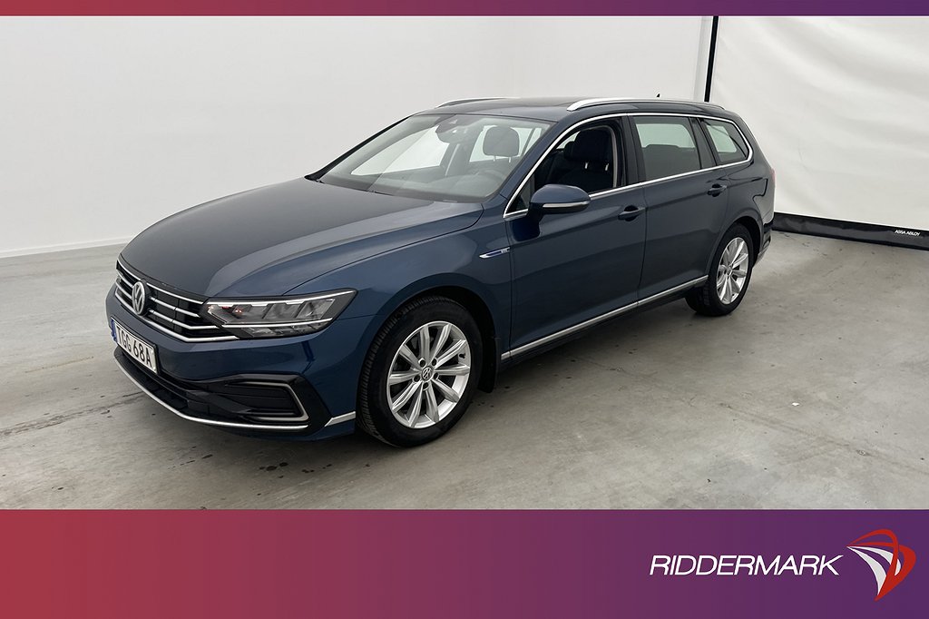 Volkswagen Passat Sportscombi GTE Pano Kamera Navi Drag