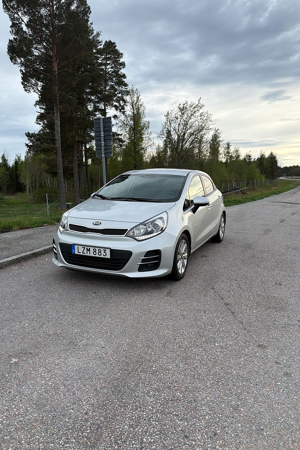 Kia Rio 1.4 CVVT GLS /RATTVÄRME /1-ÄGARE /SUPERDEAL fr 3,95%