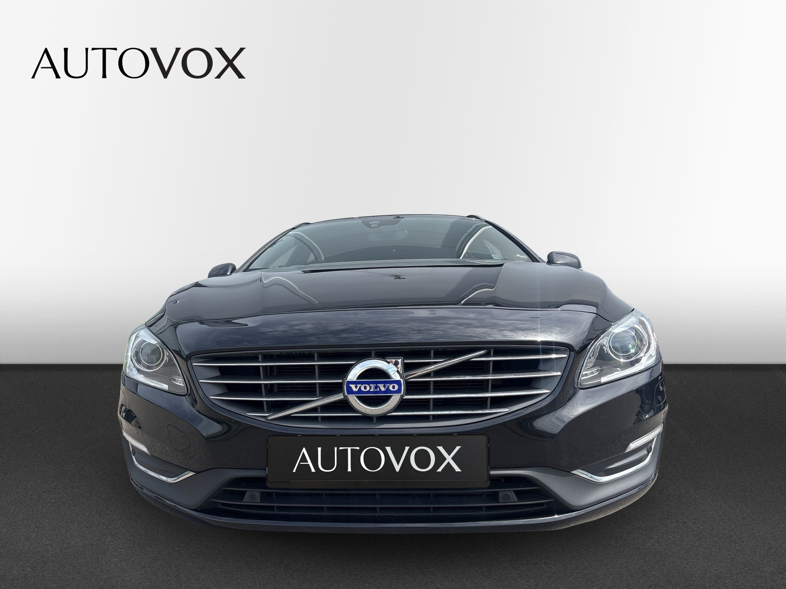 Volvo V60 D4 Geartronic Classic Momentum 2018, bild 5/42