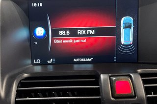 SUV Volvo XC60 18 av 20