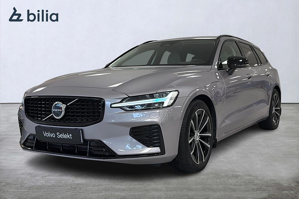 Volvo V60 T6 Plus Dark Nordic Edition | Dragkrok | 360 ka...