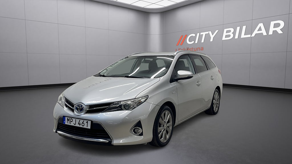 Toyota Auris Touring Sports Hybrid e-CVT Edition 50 BT Kupévärmare