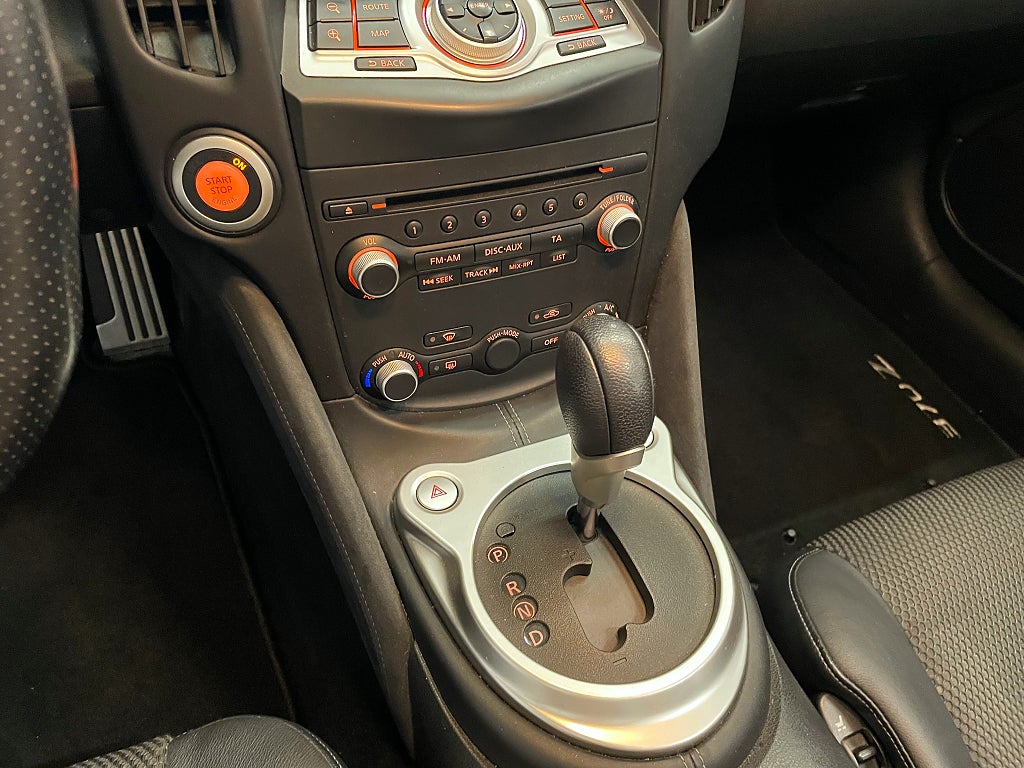 Nissan 370 Z 2012 - miniatyr 11
