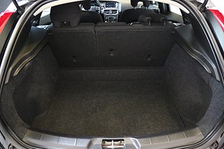 Halvkombi Volvo V40 21 av 22