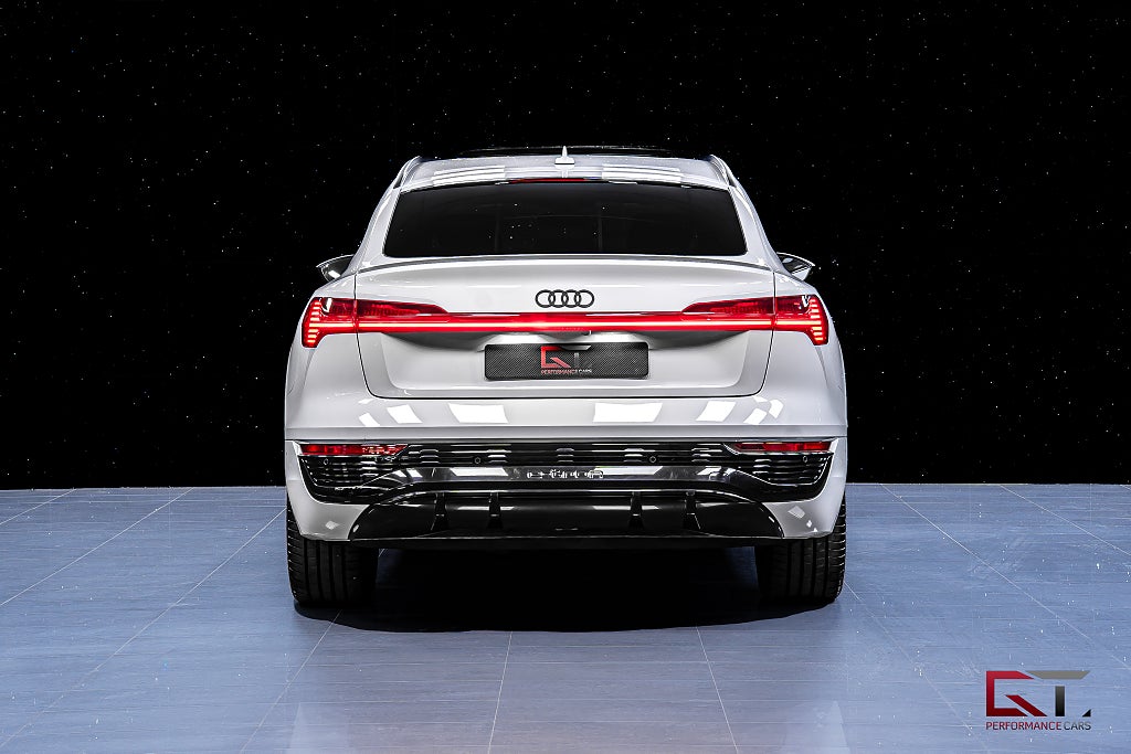 Audi Q8 e-tron SB 55 E-Tron Q MOMS 21" Pano B&O-3D Drag Luftfjädring