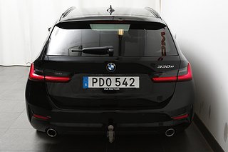 Kombi BMW 330e 7 av 26
