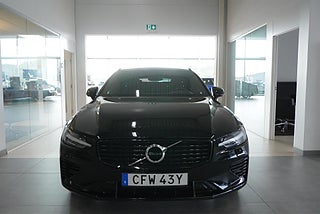 Volvo V60 Recharge T8 R Design Värmare Panorama Elstolar | (CFW43Y ...