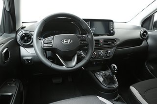 Halvkombi Hyundai i10 10 av 22