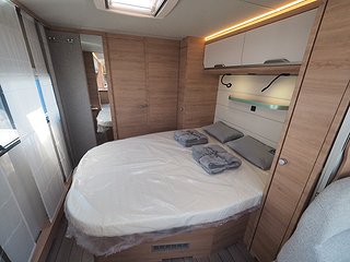 Husvagn, 2-axl Knaus Südwind 650 PXB 60 Year  13 av 20