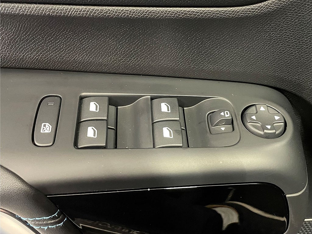 Bild på Citroën C5 Aircross Shine Exclusive 1.2 PT 130hk Aut - 360-KAMERA, PANO