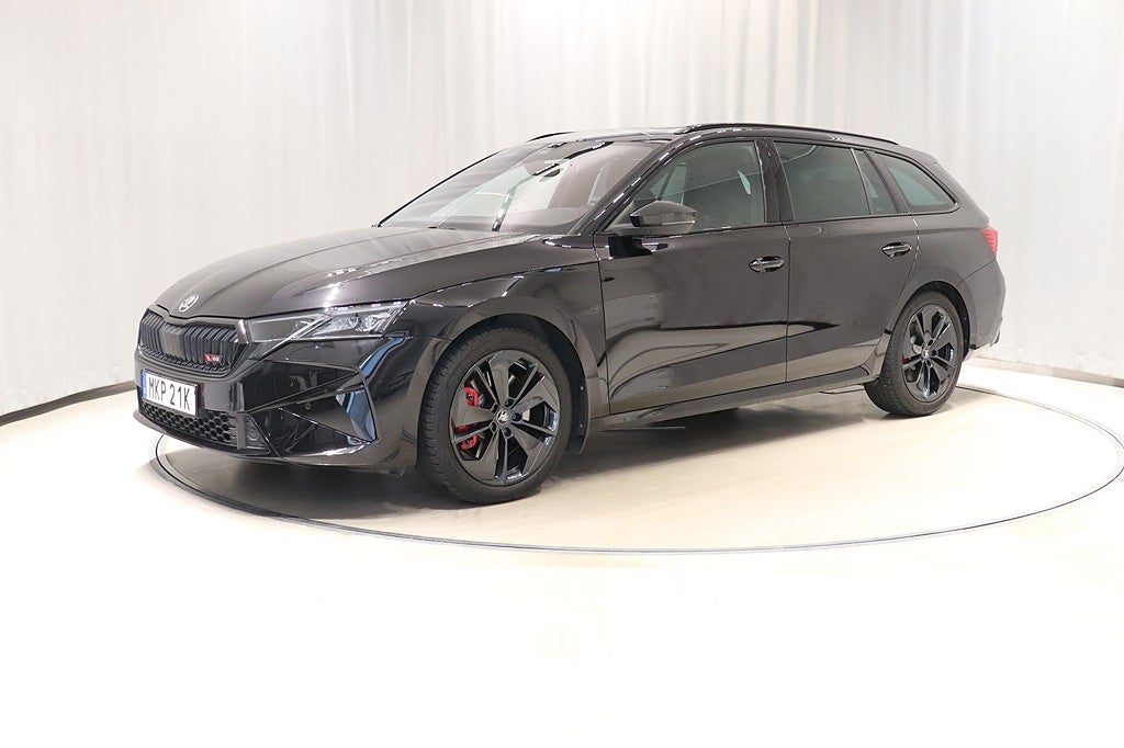 Skoda Octavia Combi RS 2.0 265hk Aut Drag Värmare Panorama Keyle 2025