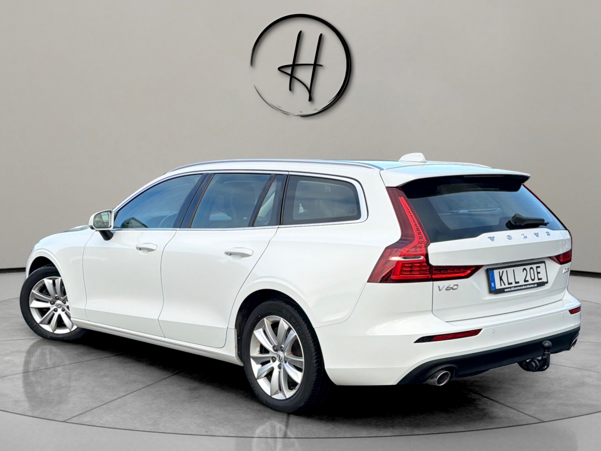 Volvo V60 AWD Momentum Dragkrok 2020, kuva 7/48