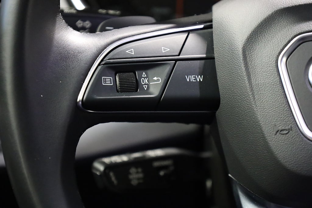 Audi A4 Avant 40 TDI 204hk Quattro | Drag | D-värm | Navi |