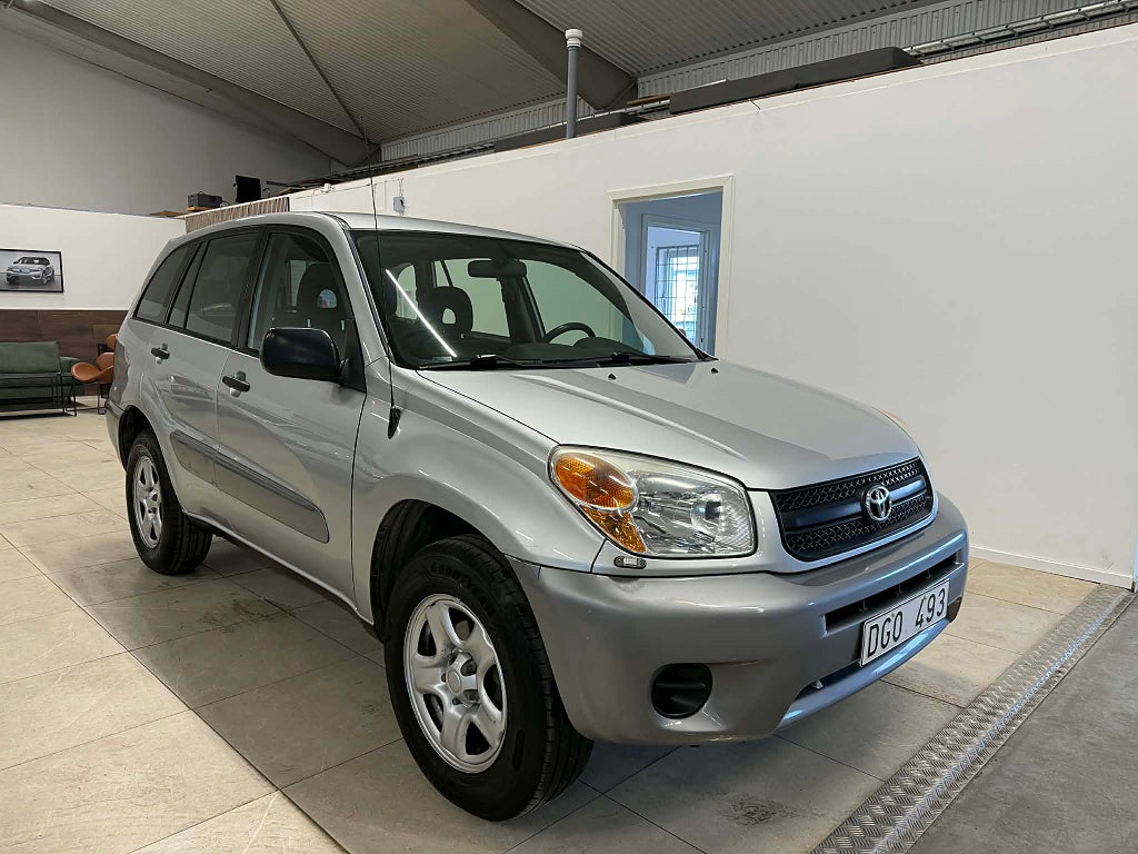 Toyota RAV4 2,4 Automat 11.900 mil 