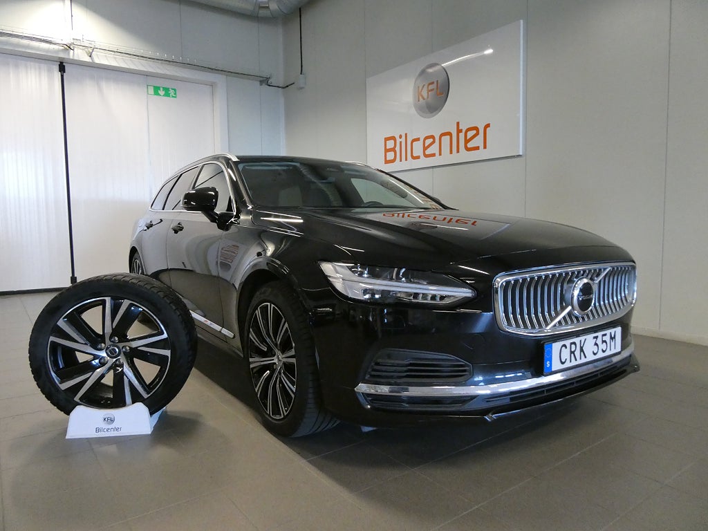 Volvo V90 Recharge T6 AWD Drag-Kamera-Navi-Google-Nyservad-SoV