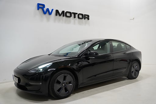 Tesla Model 3 Long Range AWD Dragkrok / Svensksåld / En ägare / MOMS