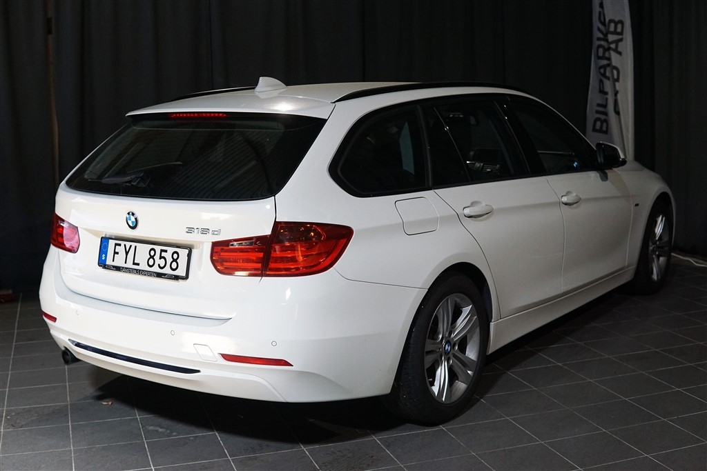 BMW 318 2015, bild 6/40