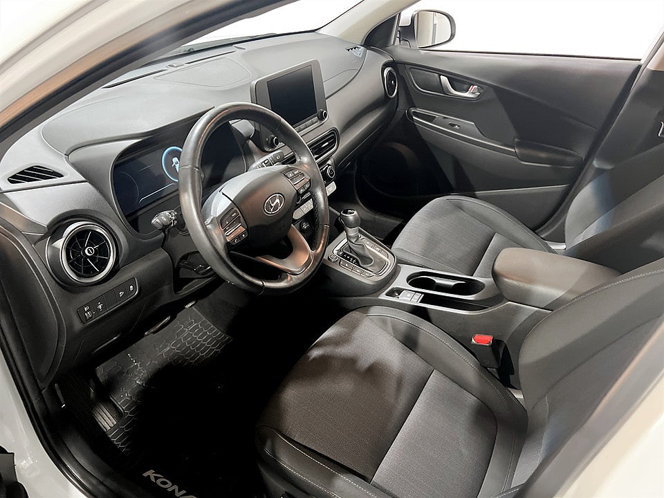 Bild på Hyundai Kona Essential 1.0 T-GDI 120hk Aut - B-KAMERA, RATTVÄRME