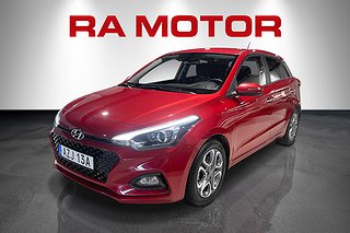 Halvkombi Hyundai i20 1 av 23