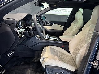 SUV Audi Q8 3 av 15