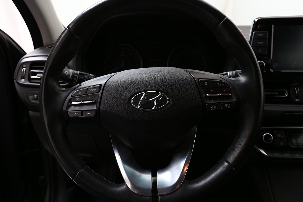 Hyundai i30 1,0 T-GDI MHEV 120hk Essential Aut Kombi 2022