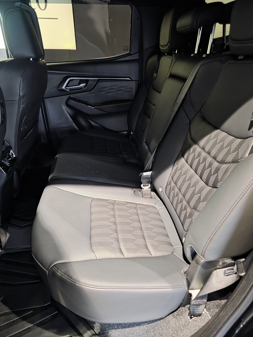 Isuzu D-Max Crew Cab 1.9 CNG Style-pack - bild 12