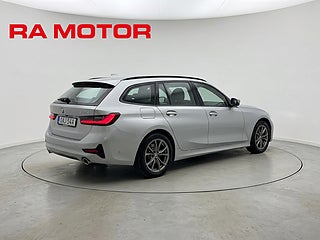 Kombi BMW 330e 4 av 27