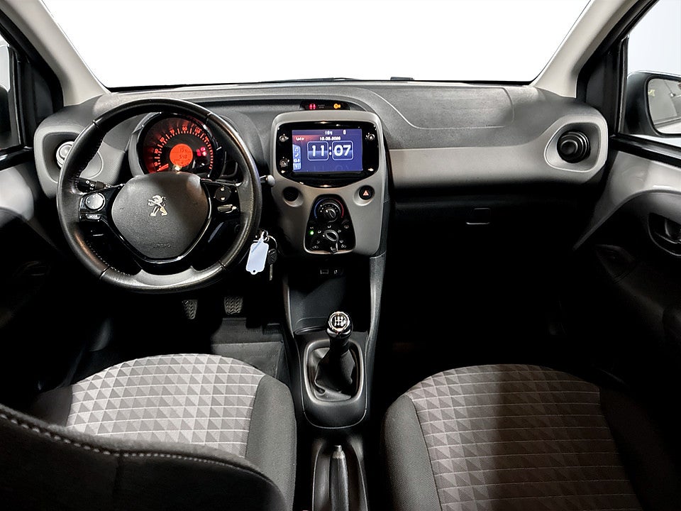 Bild på Peugeot 108 Active 5-dörrar 1.0 VTi 72hk BACKKAMERA