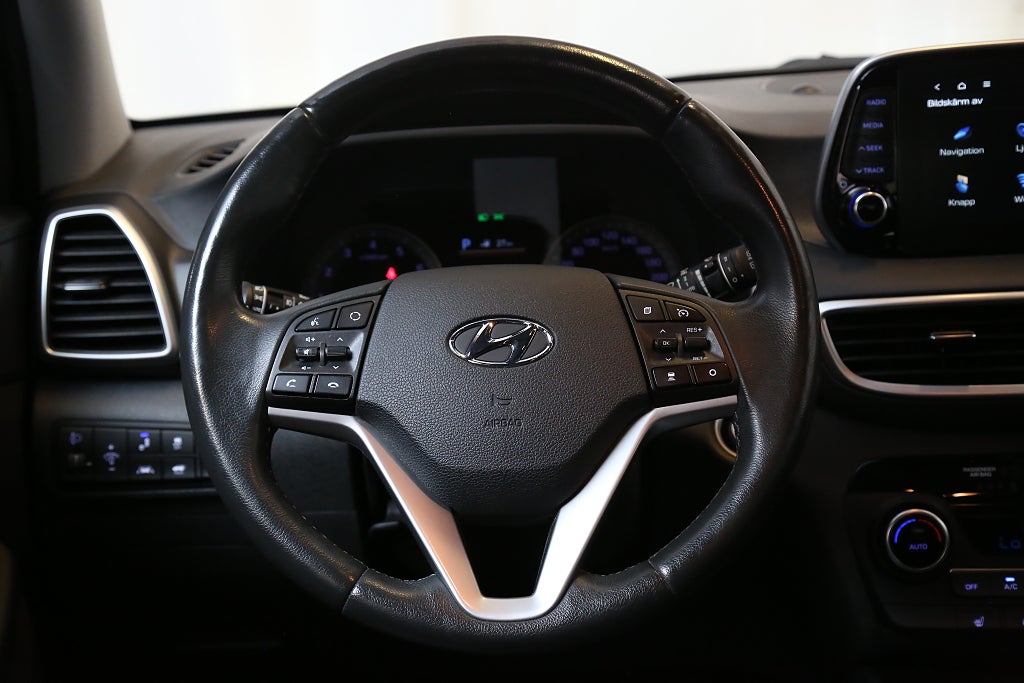 Hyundai Tucson 1,6 T-GDI 177hk Premium AWD Aut 360° Skinn Navi 19" 2019