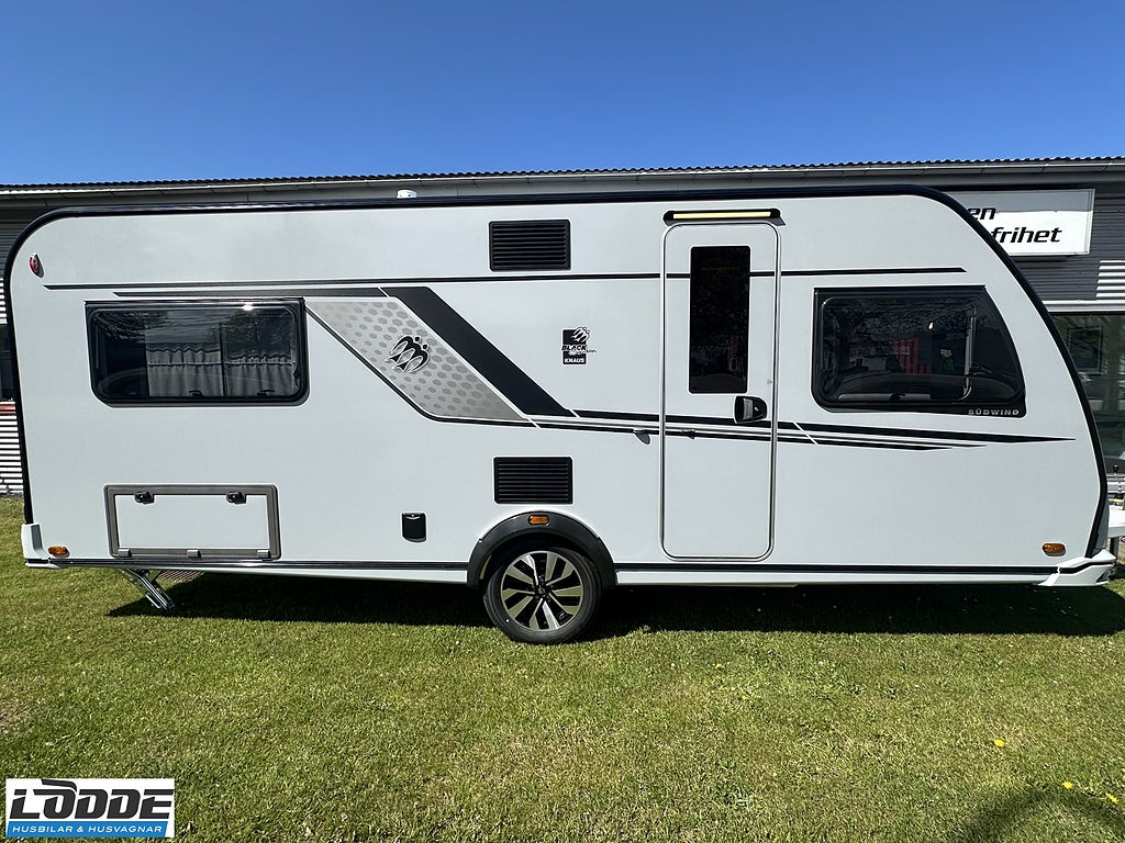 Knaus SÜDWIND BLACK SELECTION 580 UF