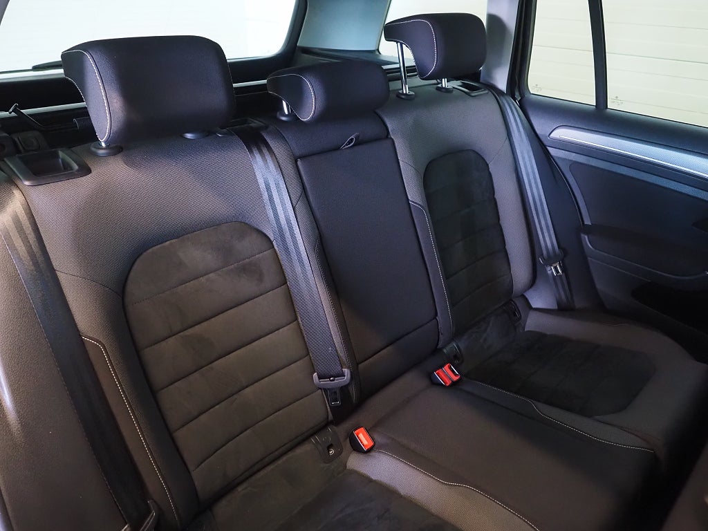 Volkswagen Golf Alltrack 1.8 TSI 180hk DSG 4Motion | Drag | Backkamera | 2017