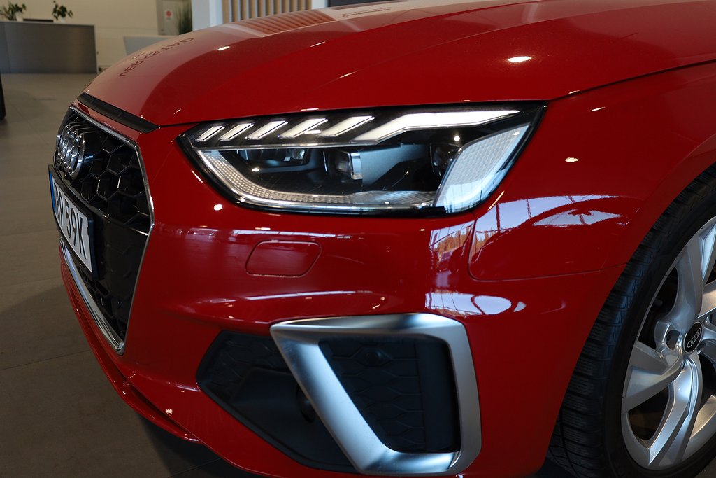 Audi A4 Avant 40 TFSI Quattro S Tronic S Line Värme Drag 2021
