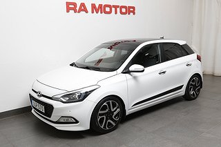 Halvkombi Hyundai i20 1 av 26