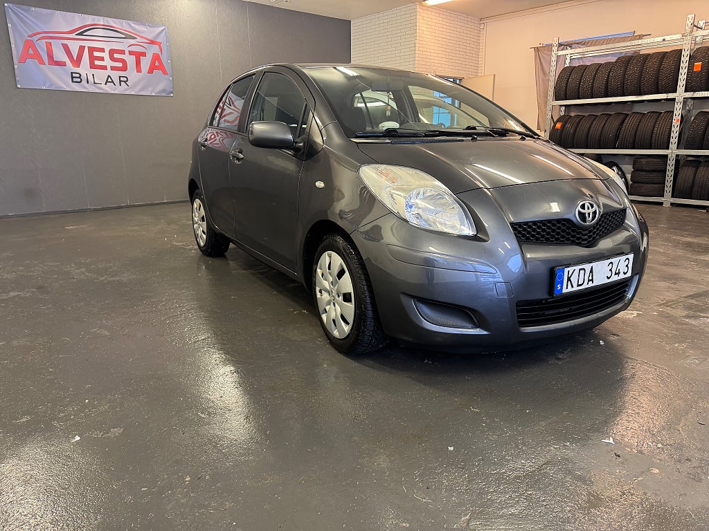 Toyota Yaris 5-dörrar 1.33 Dual VVT-i Euro 4/Nybesiktad/Nyservice 
